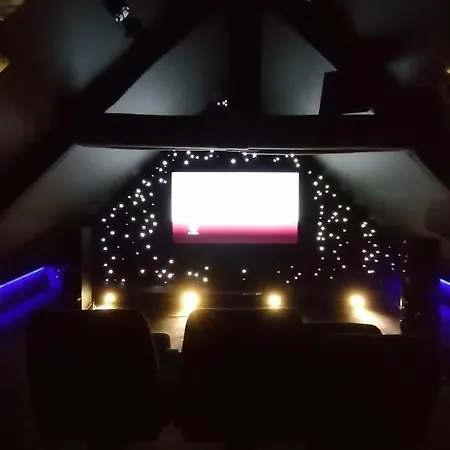 Maison tout équipée! Avec SALLE DE CINÉMA!!! Inzinzac-Lochrist Exterior foto