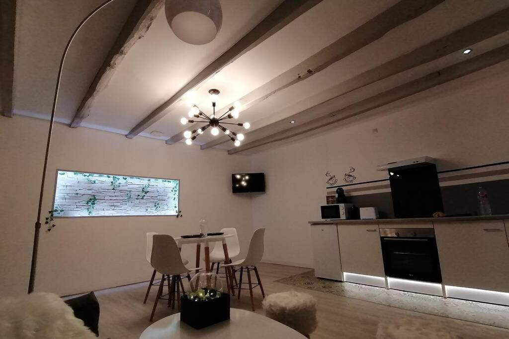 Apartment Maison Equipee! Avec Salle De Cinema!!! Inzinzac-Lochrist